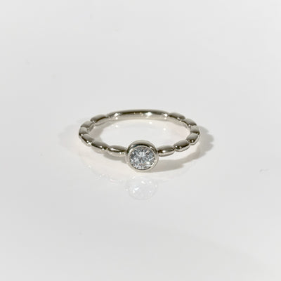 Ami Bezel Ring