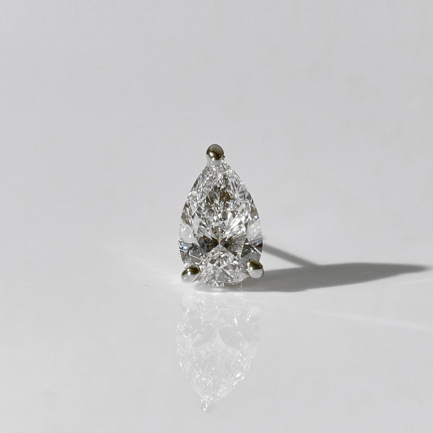 1ct Pear Shape Stud  Pierce