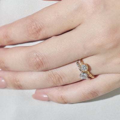 Ami Bezel Ring